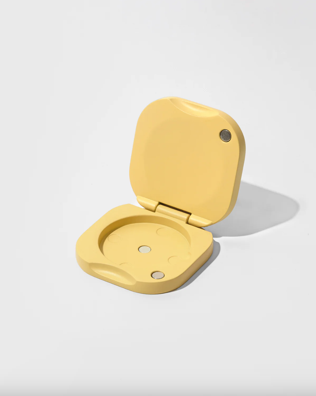 Butter Refillable Vessel open