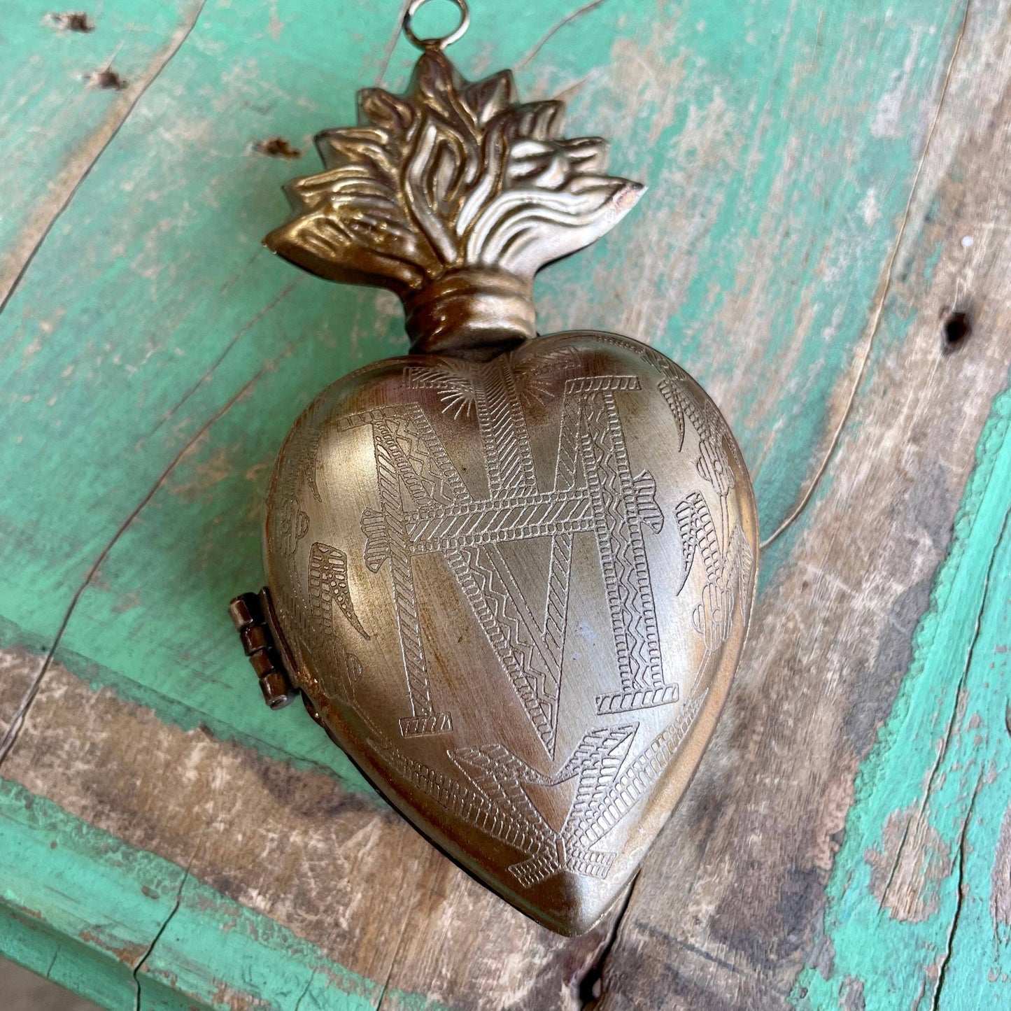 Sacred Heart Tin Milagros Locket