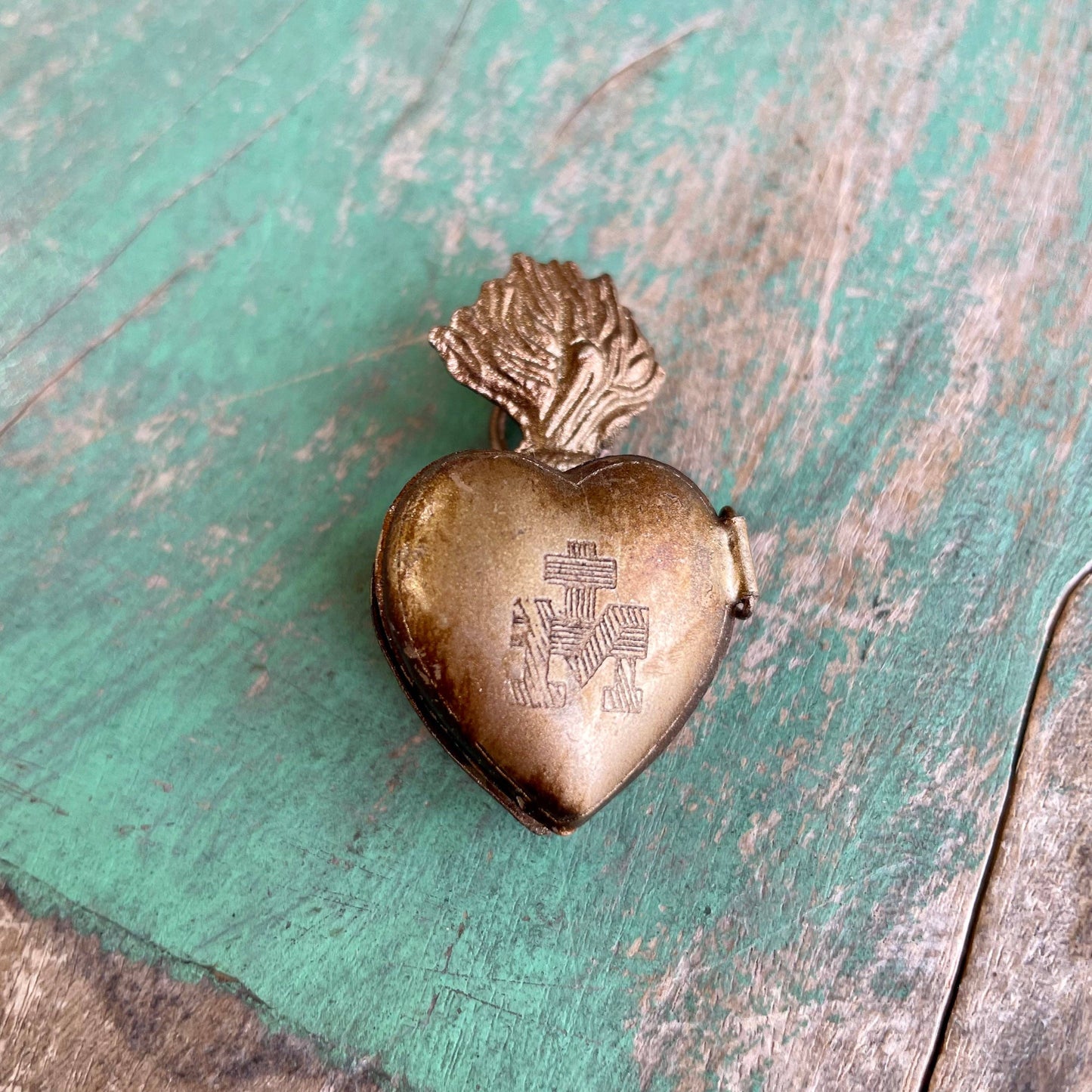 Sacred Heart Tin Milagros Locket