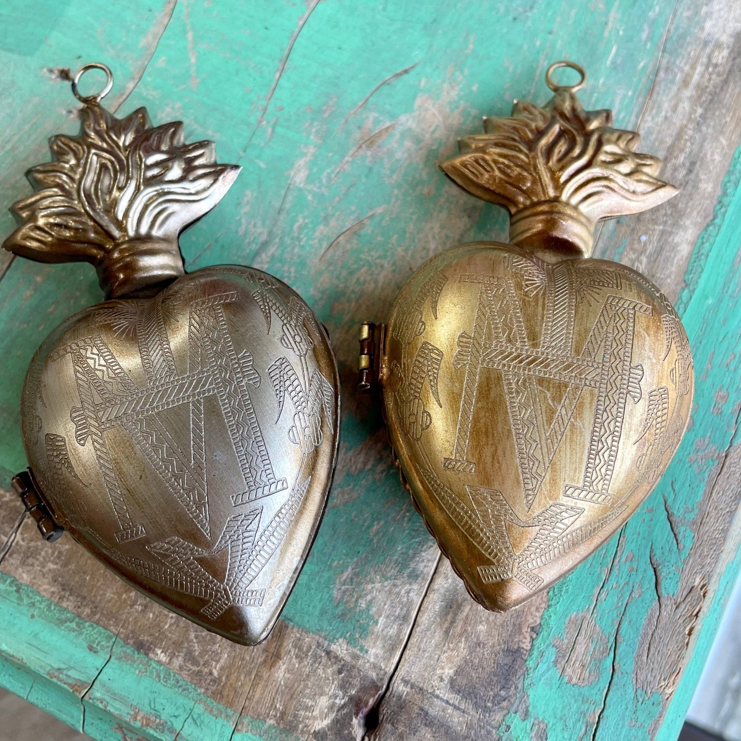 Sacred Heart Tin Milagros Locket