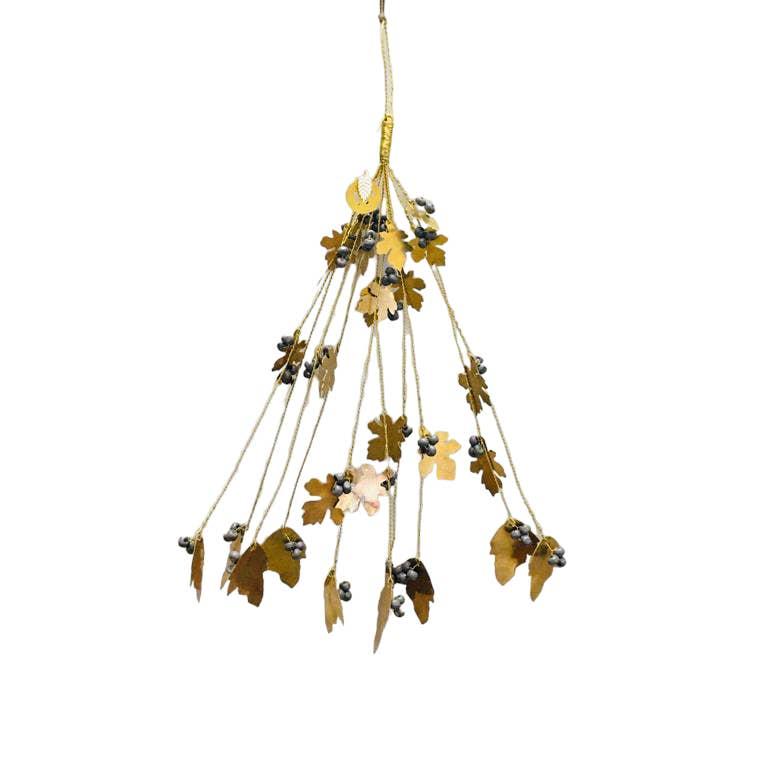 mistletoe hanging garland