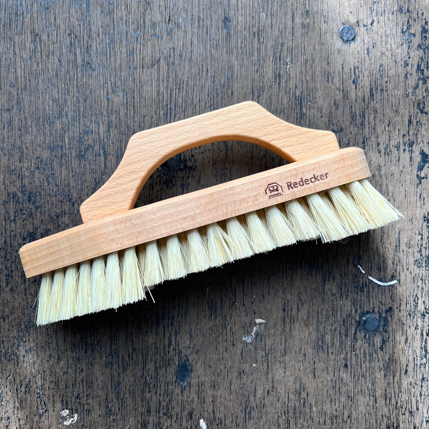 Scrubbing Brush With Handle