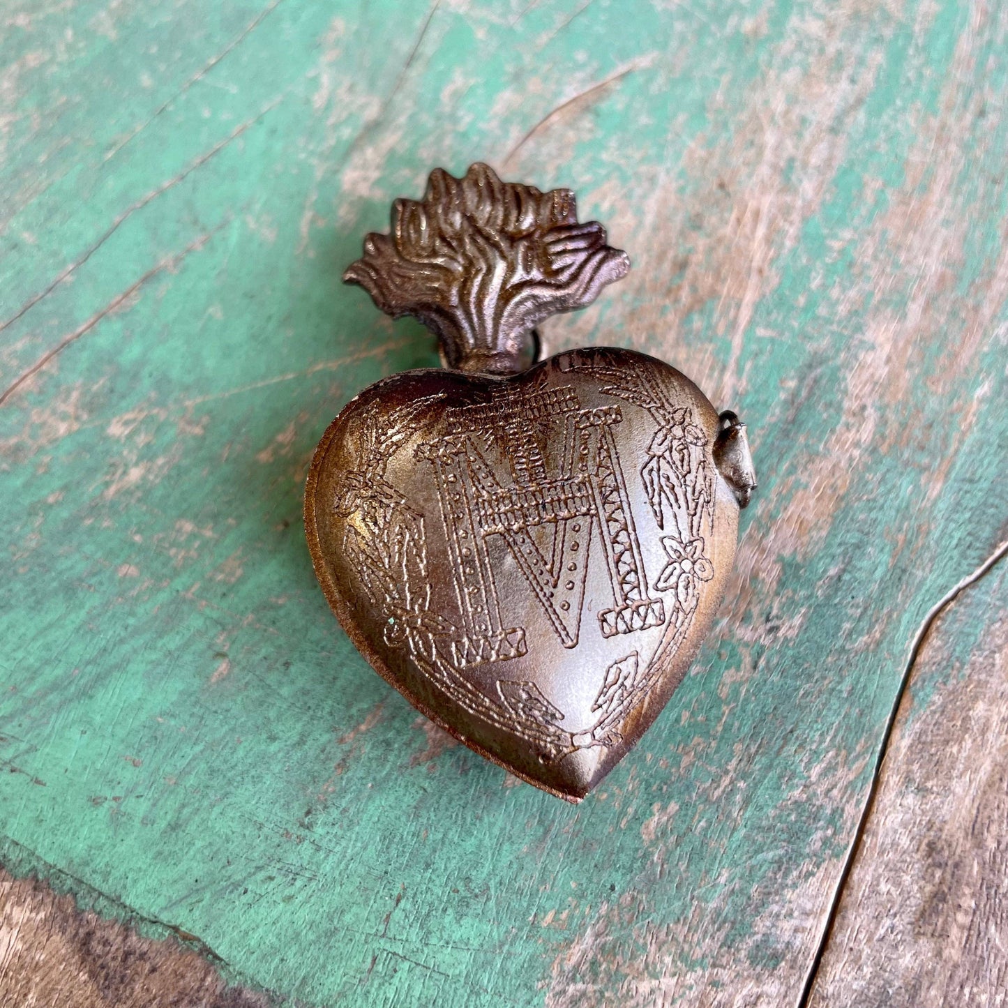 Sacred Heart Tin Milagros Locket