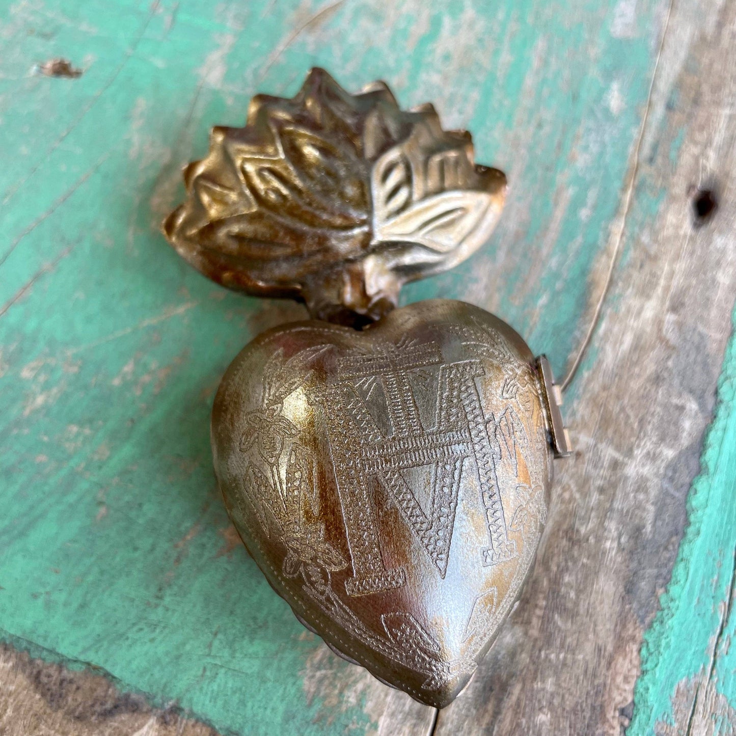 Sacred Heart Tin Milagros Locket